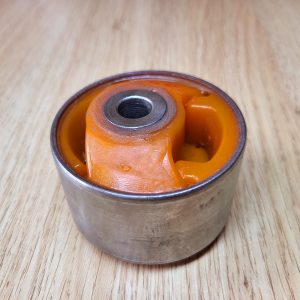 Подушка сайлентблок великий двигуна задня Renault Koleos X-Trail Sentra Qashqai 11360JY20B 11360JY20B 11360JD00A 11360JD01B NMJ10LH