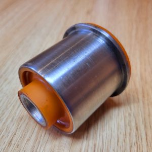 Поліуретановий сайлентблок переднього нижнього важеля передній HYUNDAI Terracan 54553H1100 CB-H090 016036 54553H1100 40Z0561-OYO 40Z0561OYO 54553-H1100 54503H1002 54502H1002