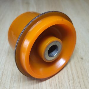 Поліуретановий сайлентблок заднього підрамника передній Lexus Is 5227153030